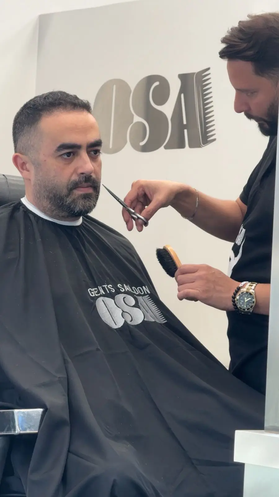 Trimming and shaping a beard at OSA Gents Salon, Jumeirah